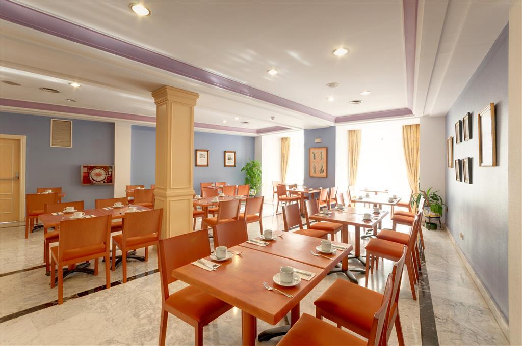 Azz Medea Hotel 4*