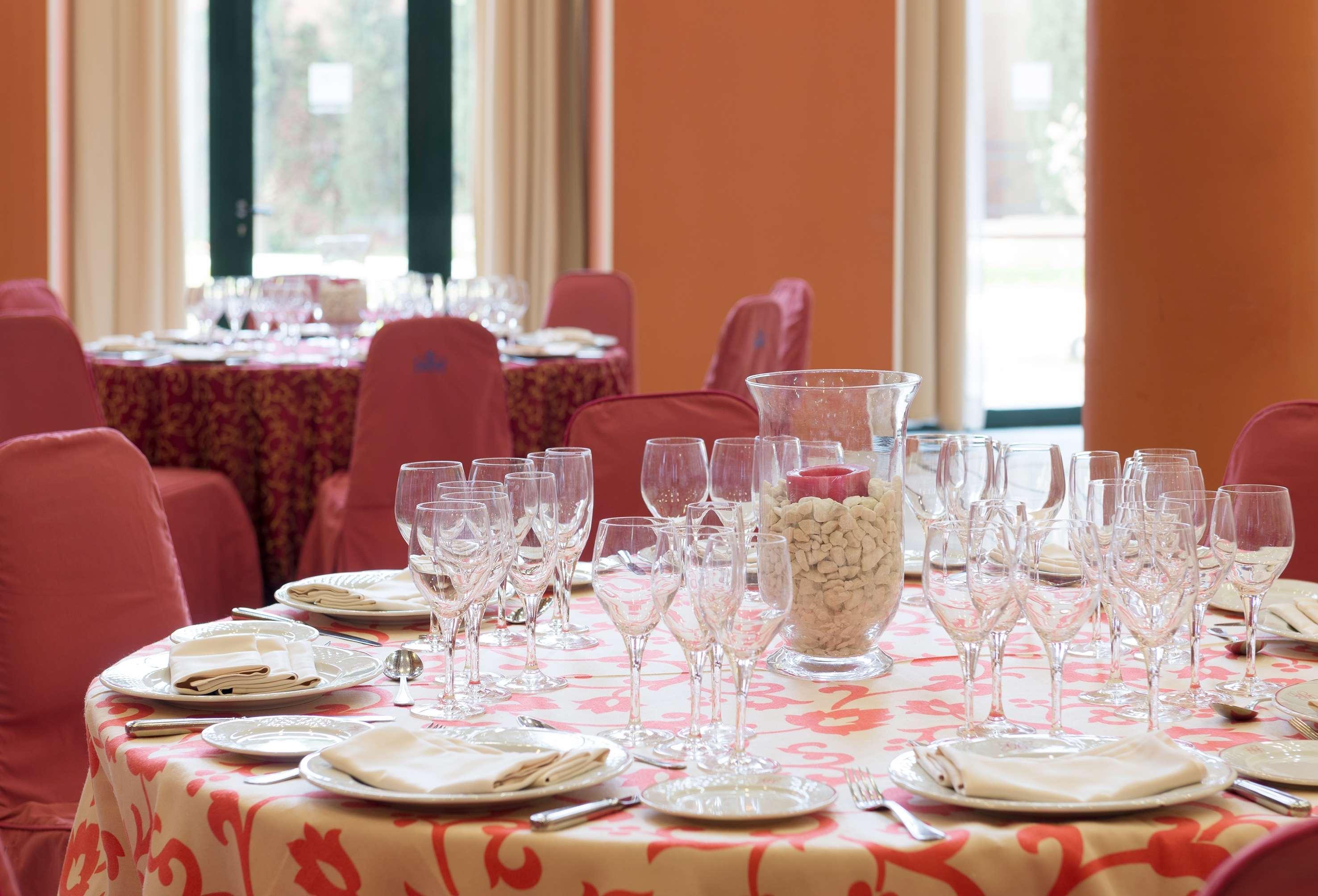 Azz Medea Hotel 4*
