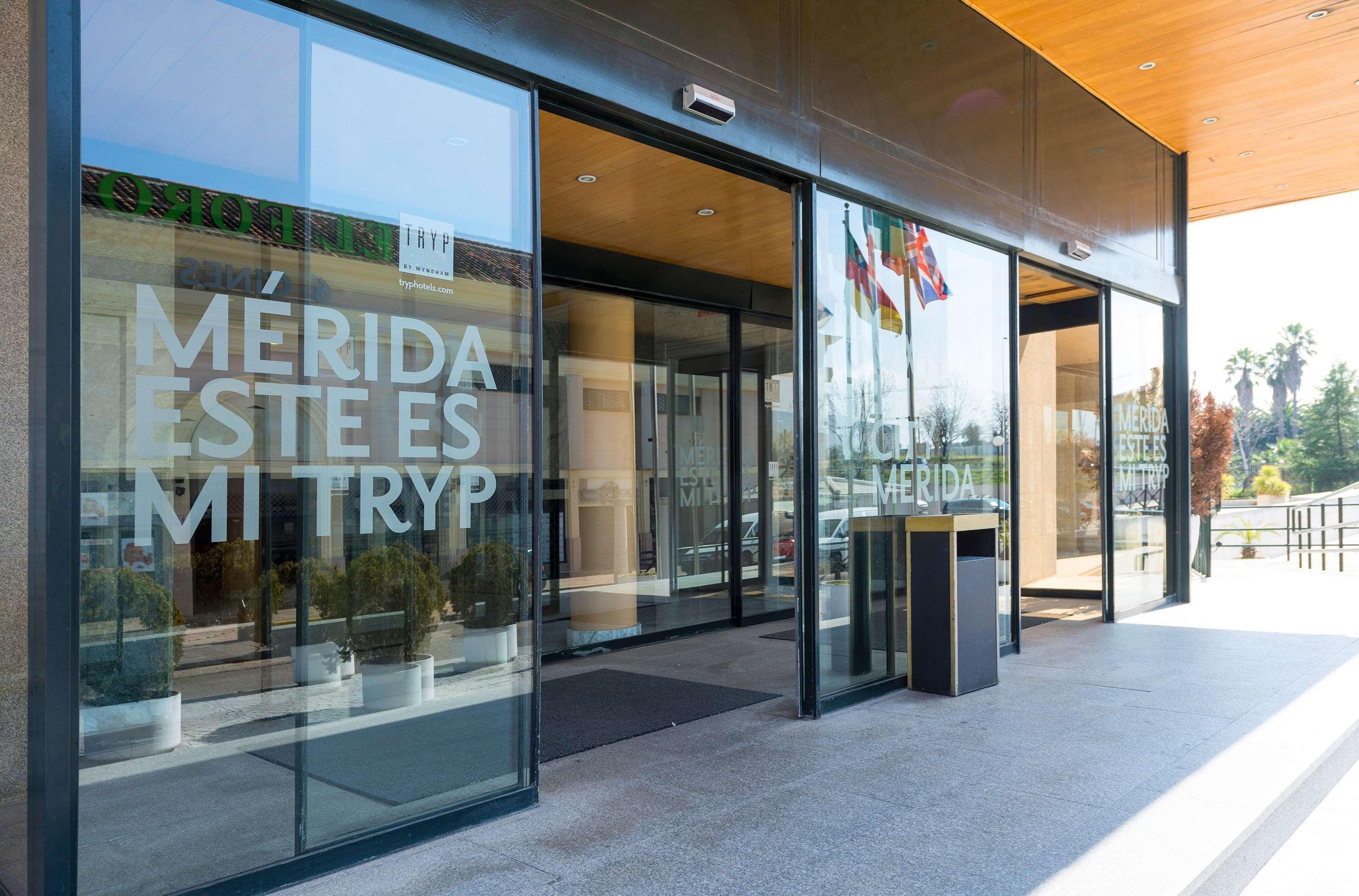 Azz Medea Hotel 4*