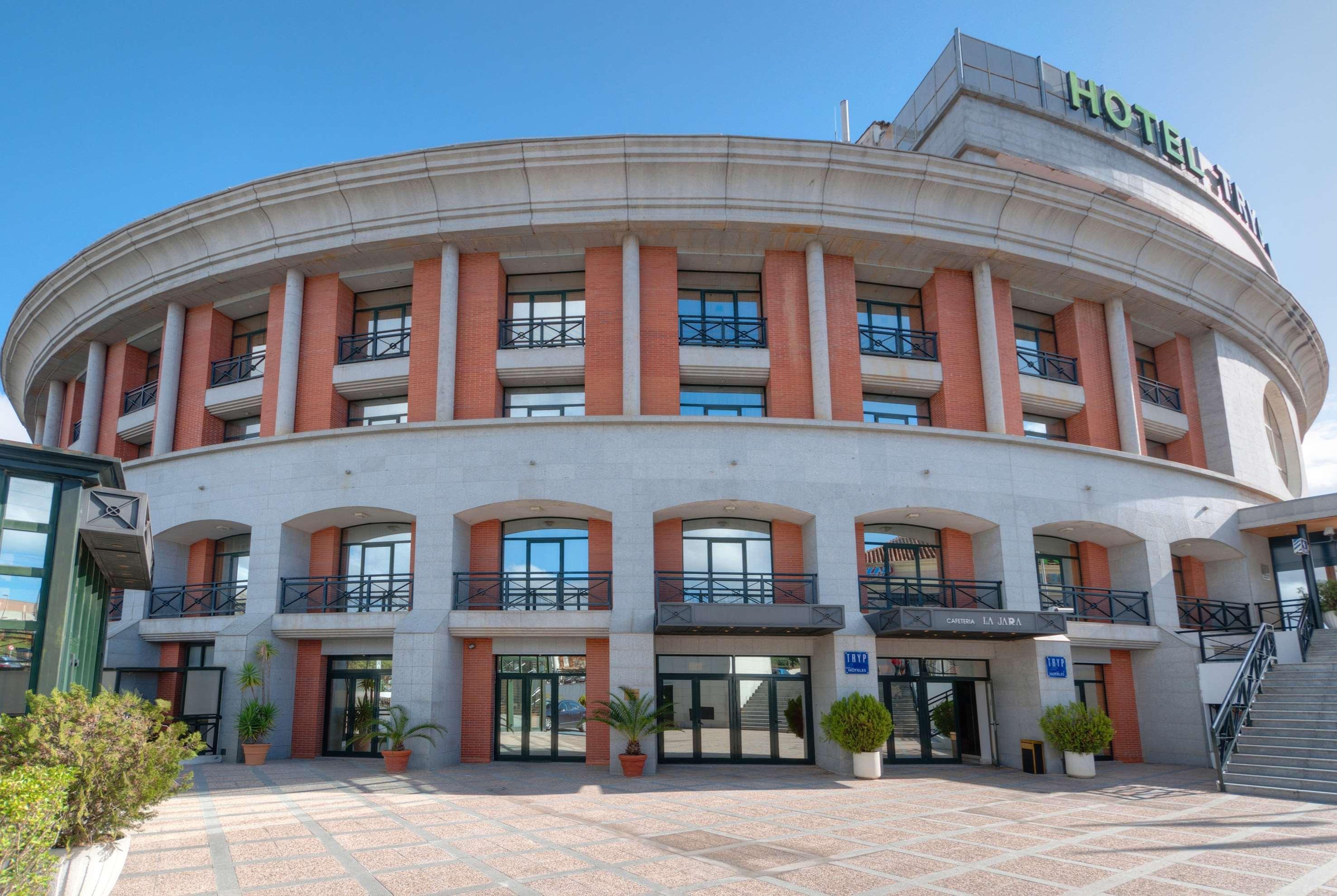 Azz Medea Hotel